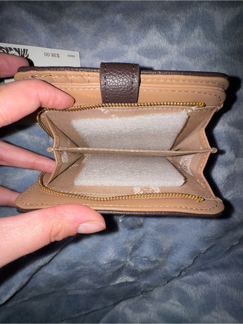 ANNE KLEIN HORSEBIT ZIP WALLET- espresso- NWT - Picture 3 of 9